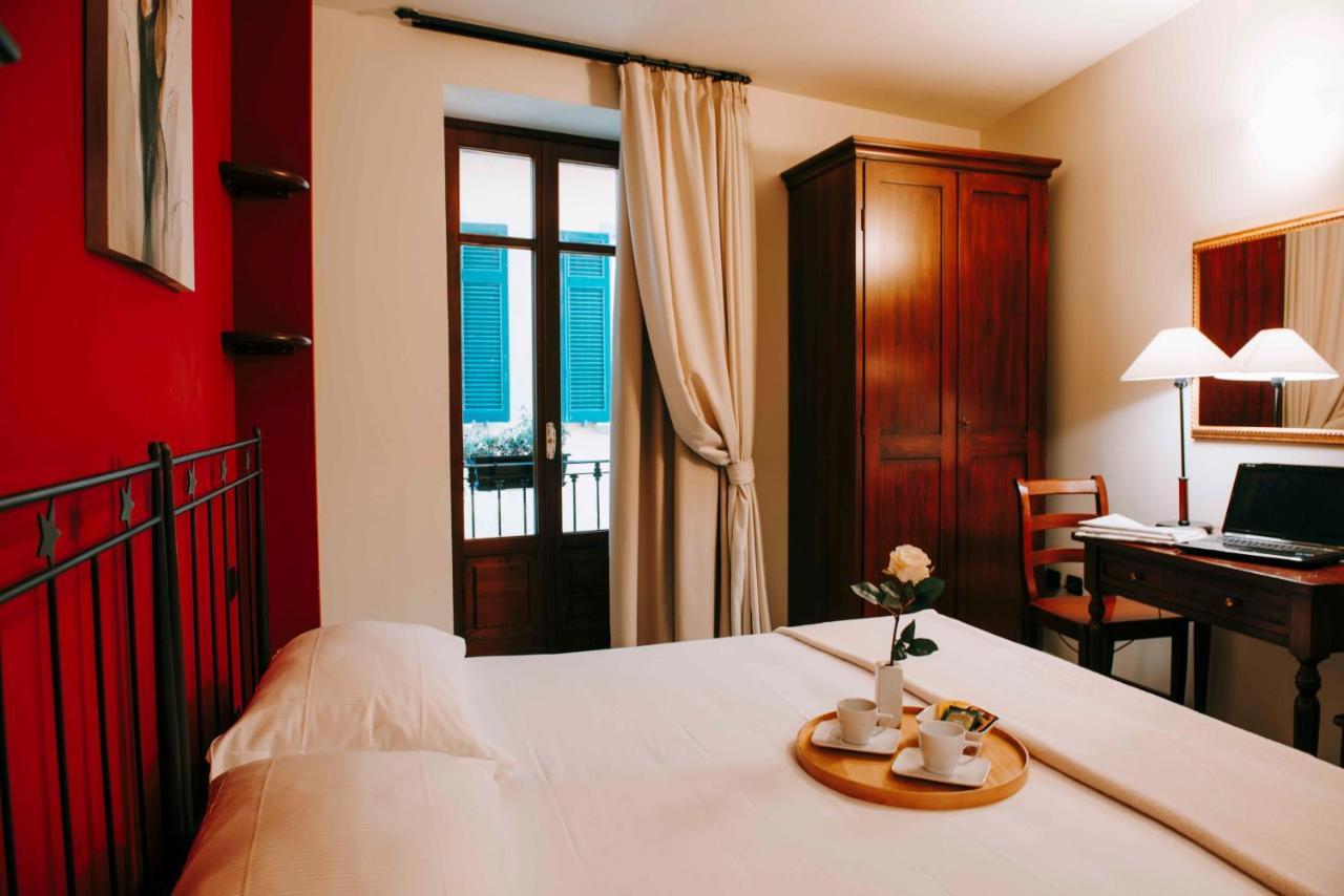 Hotel La Contrada Verbania Exterior photo